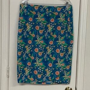 ‼️final must bundle ‼️Rip Shirt Swim Cover